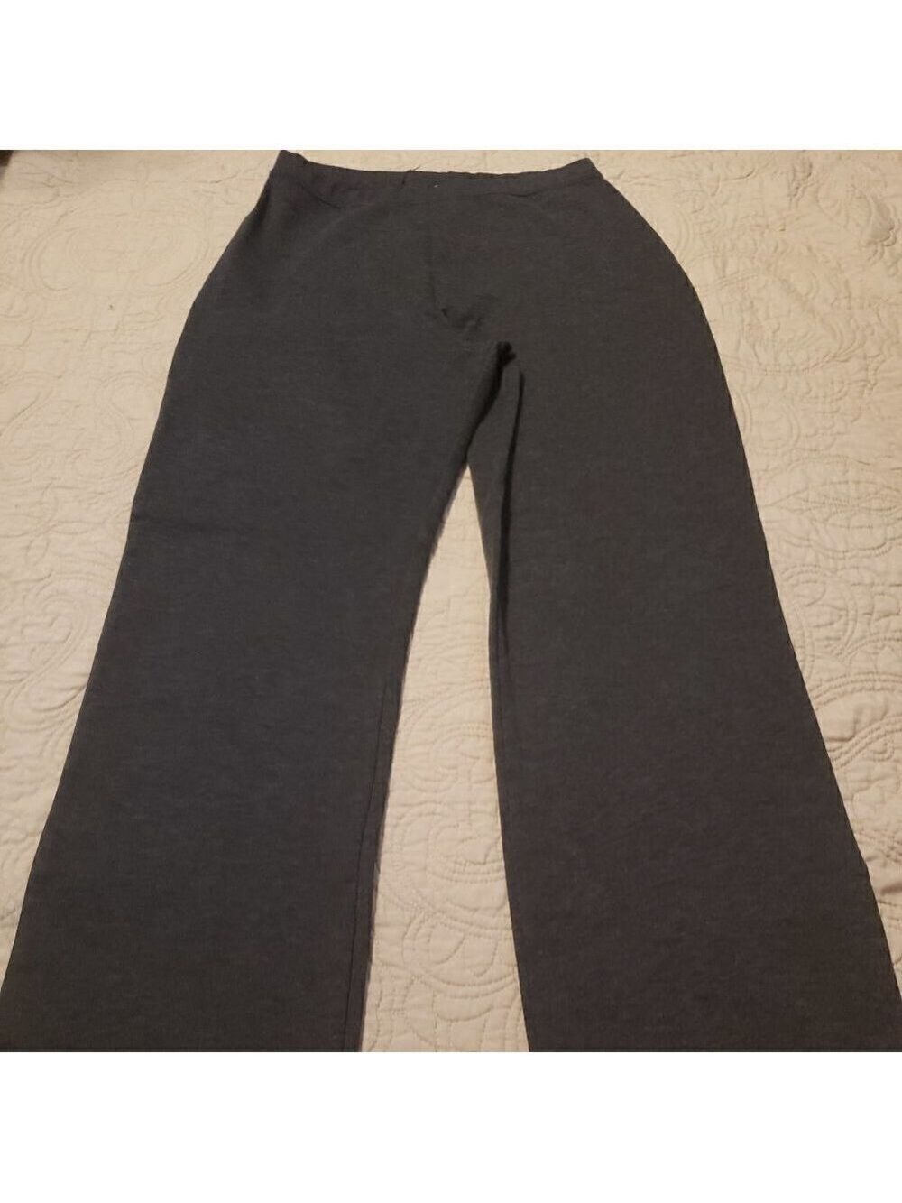 No Boundaries Charcoal Gray lounge pants.